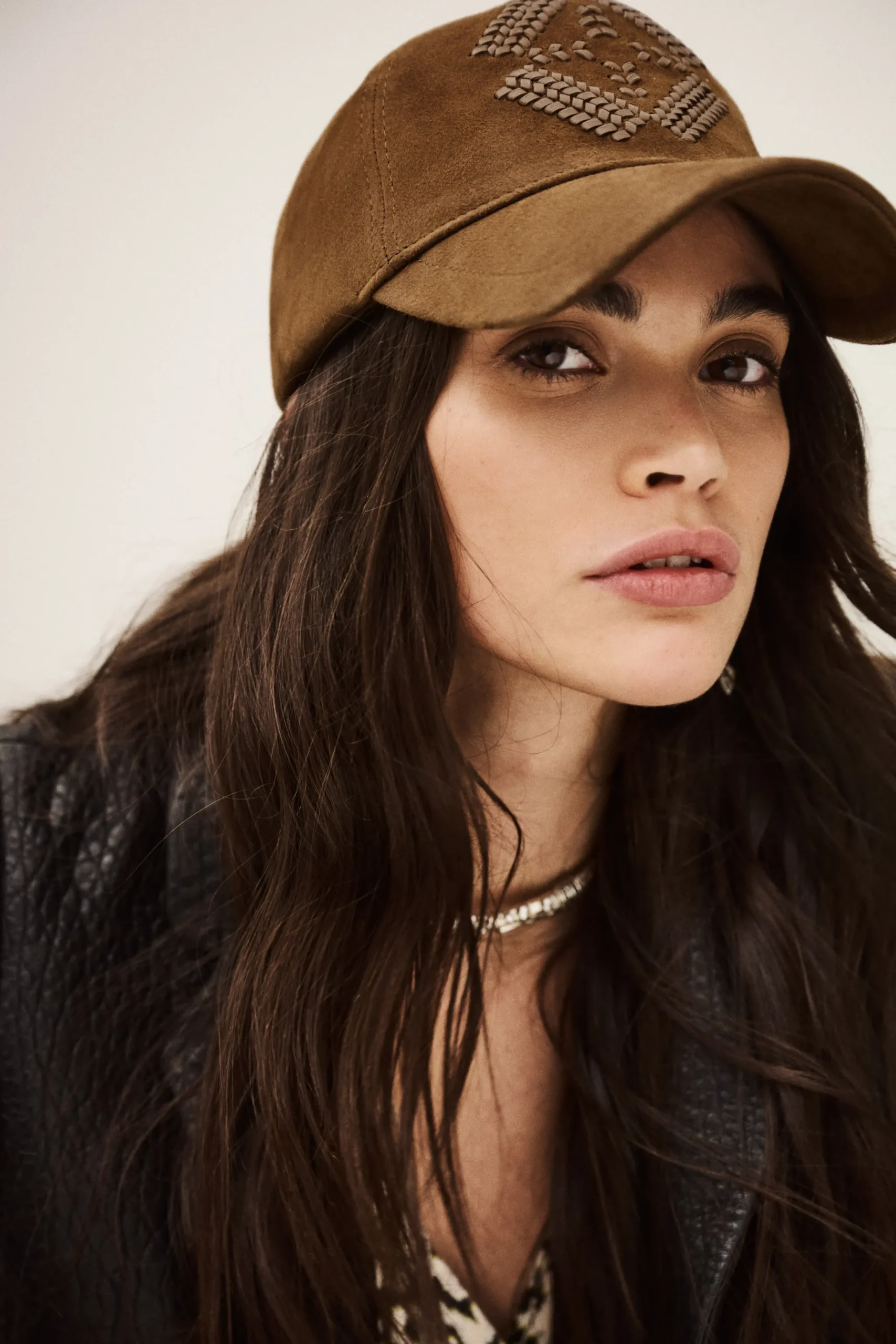 HARSHA gorra de cuero
