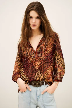 ODETTA blusa estampada con mangas